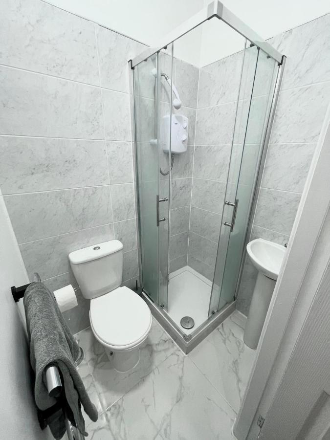 Self Contained Studio In Bham City Centre W Parking Бирмингем Экстерьер фото